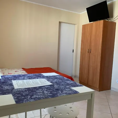 民宿 Malva 卡尔维亚